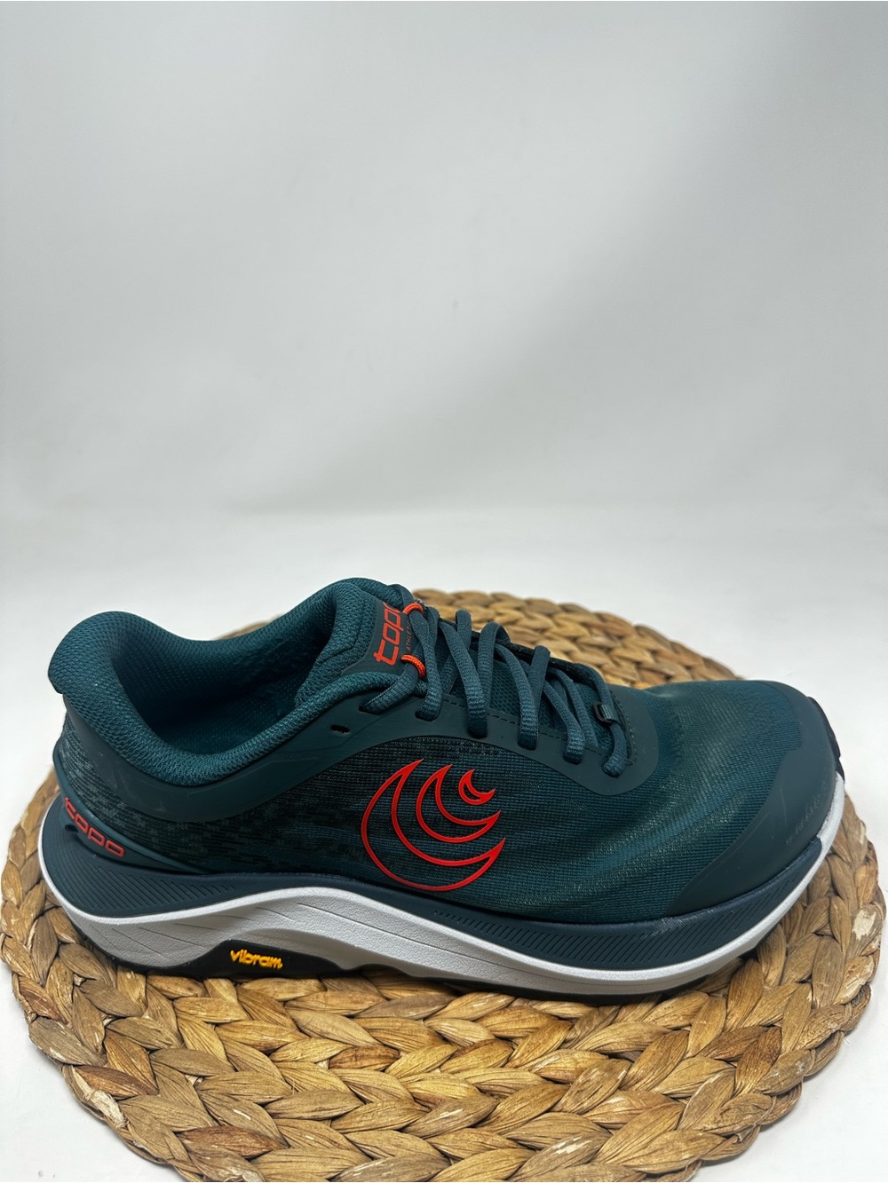 TOPO Ultraventure 4 Trail Running Shoes Dark Teal Orange Size 8.5 Men's